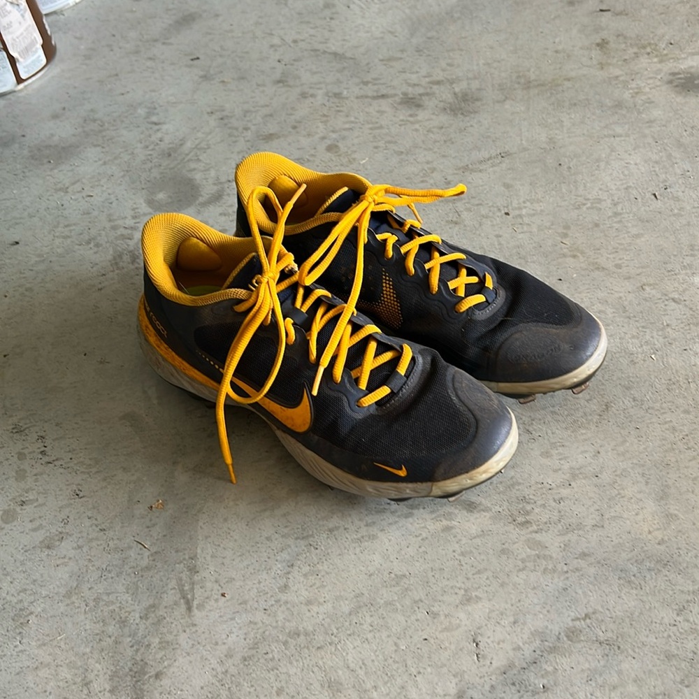 Nike React Baseball Cleats Sz 10